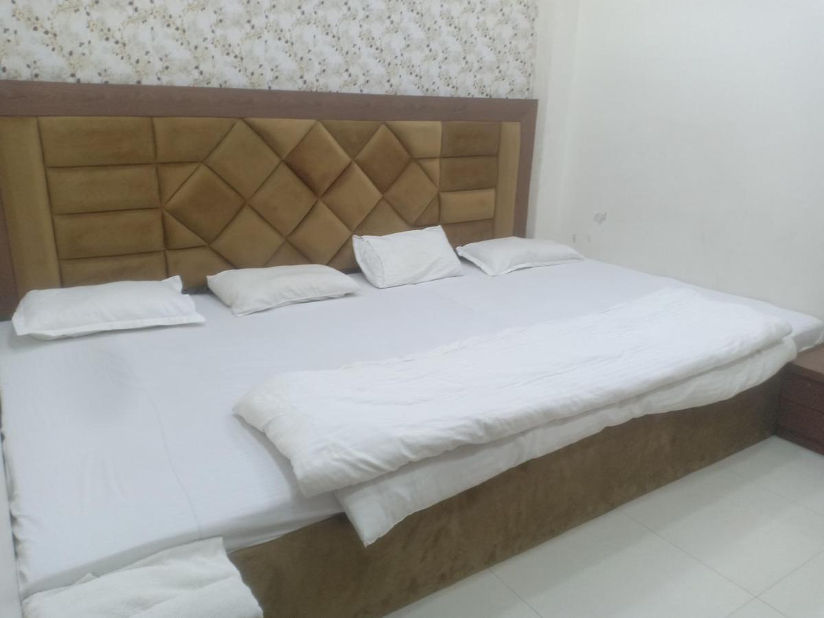 Hn Palace Homestay Agra  Zimmer foto